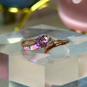 Japanese Opal Rose Gold Plated Ring on 925 size 9💛💞💛